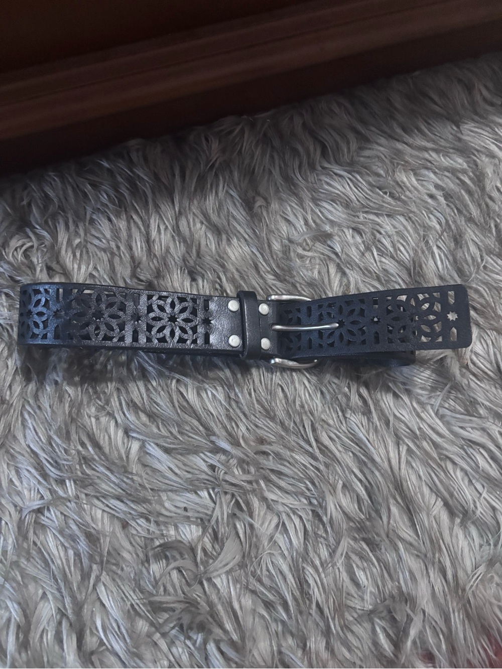 Vintage Y2K Lucky Brand Black Leather Western Laser Cutout Floral Belt Medium